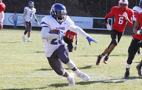 football player running